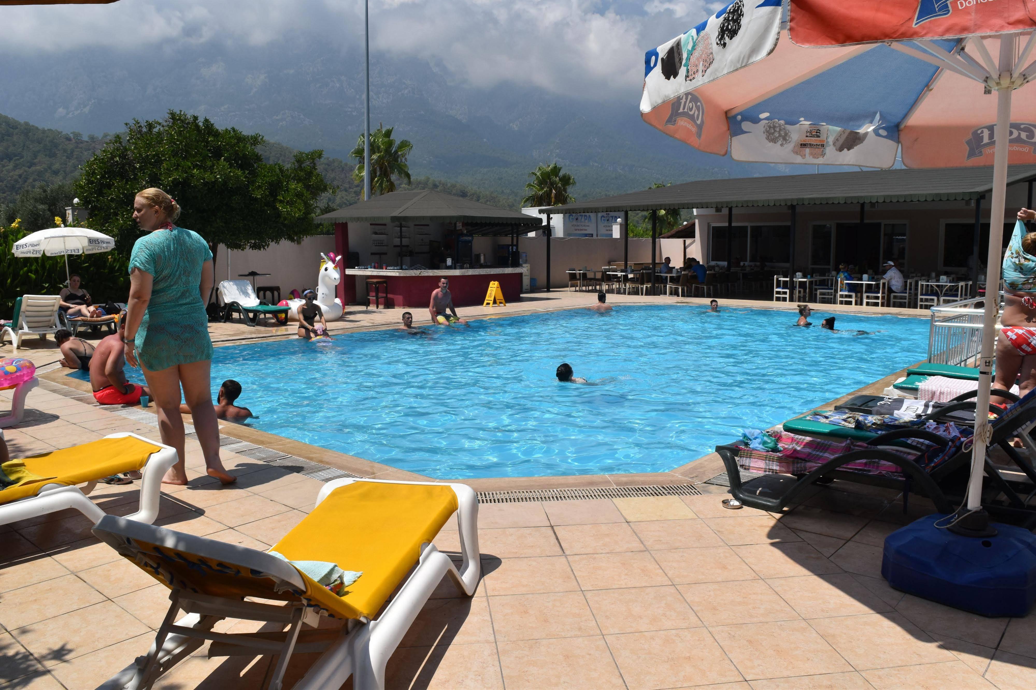 Ares Hotel Kemer Exteriér fotografie